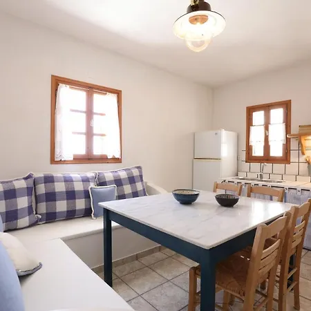 Apartment Stone House In Páros