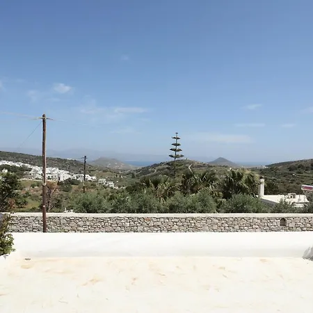 Stone House In Parikia (Paros)